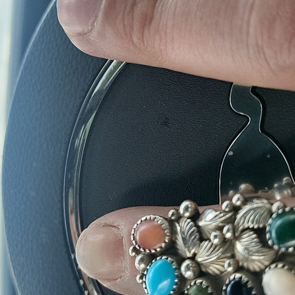 Size 6 1/2in. sterling silver 925 multistone with leaf design 1 1/2 in long ring - Picture 6 of 8